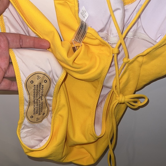 Cupshe One Piece Swimsuit XXL - Picture 7 of 7